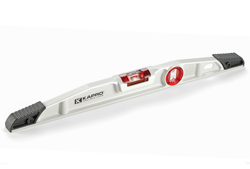 Kapro 930-32 Smartcast Aluminum Professional Mason Level with Optivision Red Vial - AlphaTools.ca